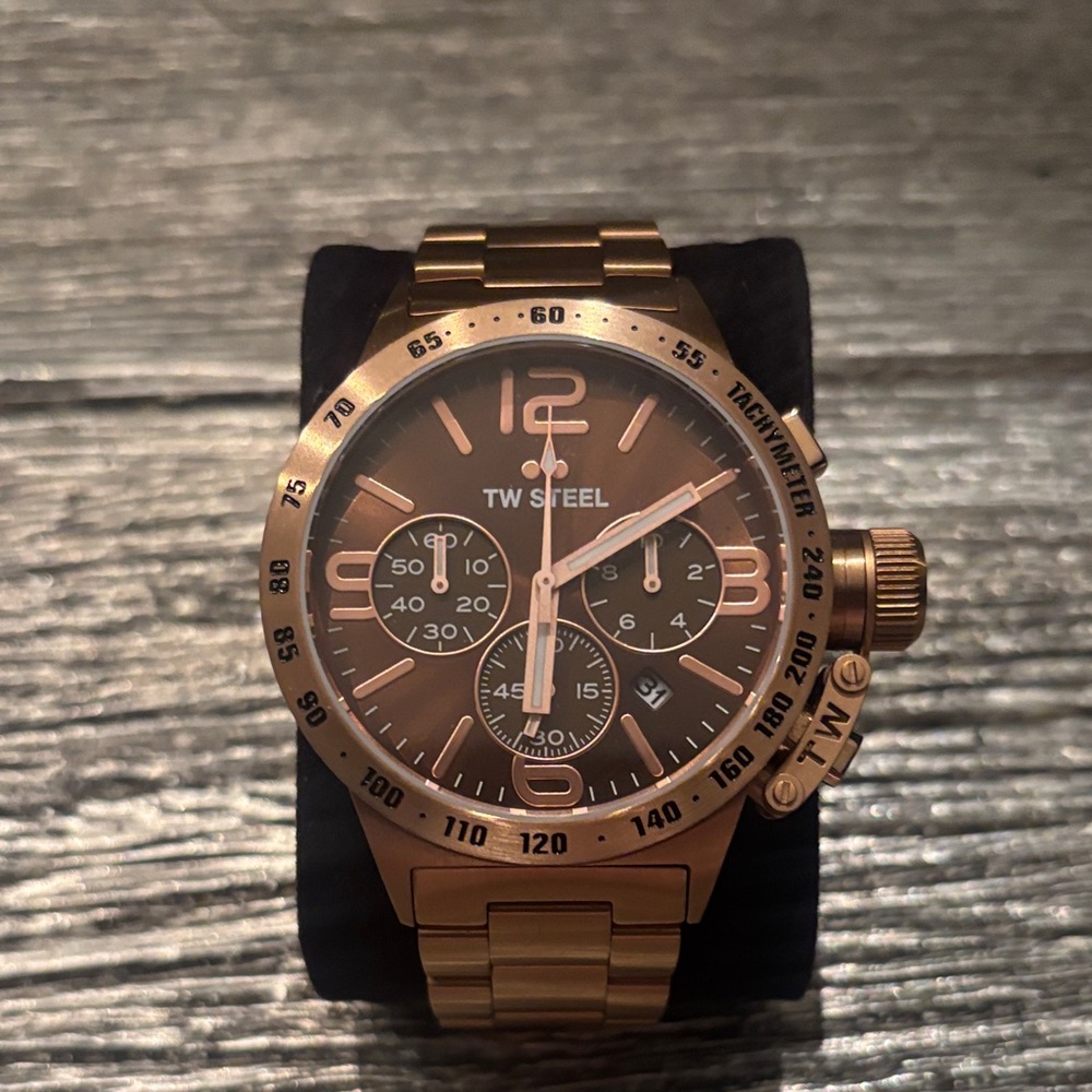 TW Steel Rose Gold Chronograph Watch
see second pic with current Ebay price